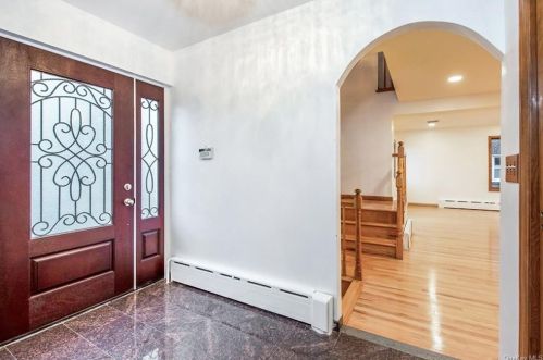 2655 Netherland Ave, Bronx, NY 10463-4808