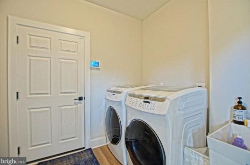 16672 New Rd, Lewes DE 19958-9573 exterior