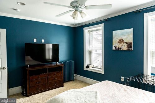 168 Fountain St, Philadelphia PA 19127-1923 exterior