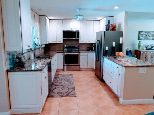 123 30th Ave, Boynton Beach FL 33435-8234 exterior