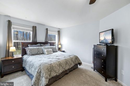 1690 Heather Ln, Huntingtown MD 20639-4109 exterior