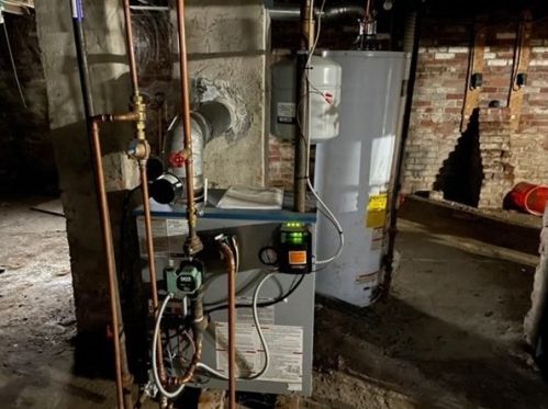 82 Marion St, Springfield MA  01109-3530 exterior