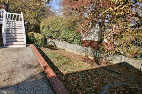 311 Kentucky Ave, Alexandria VA 22305 exterior