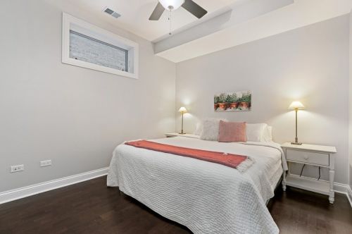 2456 Hutchinson St, Chicago IL 60618-2939 exterior