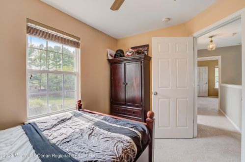 5 Hummingbird Way, Jackson Twp NJ exterior