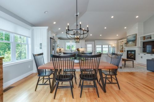 39 Thayer Pond Rd, Concord NH  03301-7517 exterior