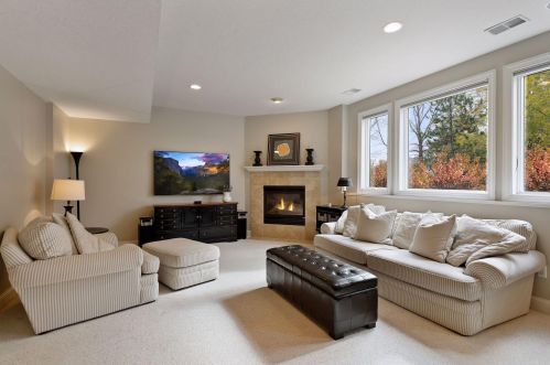 3544 Crestmoor Dr, Saint Paul MN 55125-5028 exterior