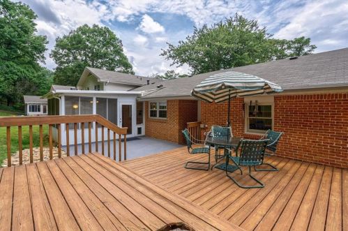 3559 Hidden Acres Dr, Atlanta GA 30340-4449 exterior