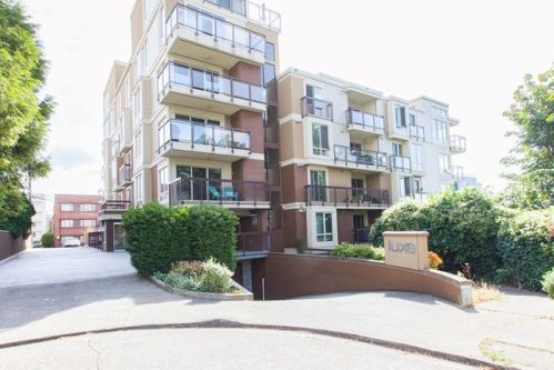 500 5th Ave, Seattle WA  98109-4636 exterior