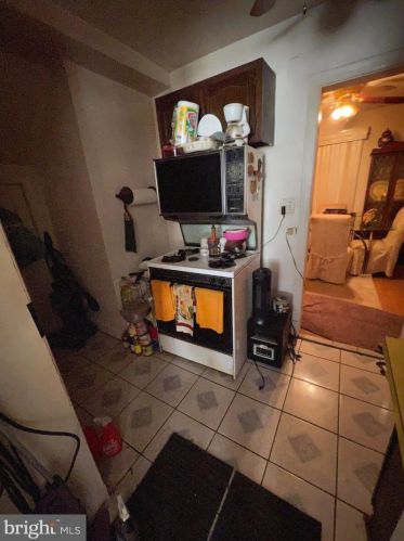 716 Croissant Pl, Washington DC 20019-2212 exterior