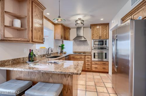 2921 Eastview Ave, Tucson AZ  85730-2134 exterior