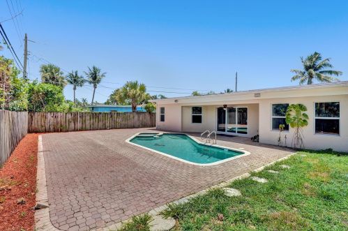 277 12th St, Boca Raton FL  33432-7170 exterior