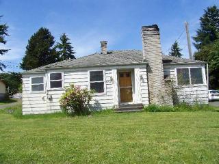 11845 16 Ave, Seattle WA  98168-2271 exterior