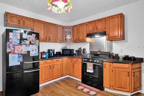 1614 Davis Ave, Pittsburgh PA 15212-1808 exterior