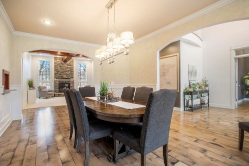 7180 Inverness Dr, Kalamazoo MI 49009-3935 exterior