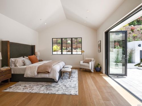 213 Meda Ln, Mill Valley CA 94941-4907 exterior