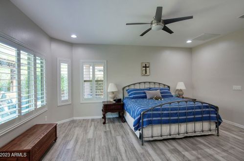 33044 26th Ln, Phoenix AZ  85085-8915 exterior