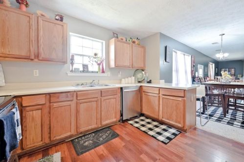 990 Palmer Rd, Lithonia GA 30058-2945 exterior