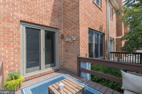 4 Northgate Vlg, Media PA 19063-2039 exterior