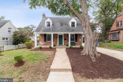 9206 Flower Ave, Silver Spring MD 20901-3438 exterior