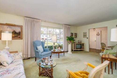 1486 Royal Spg Dr, Saint Louis MO 63122-7121 exterior