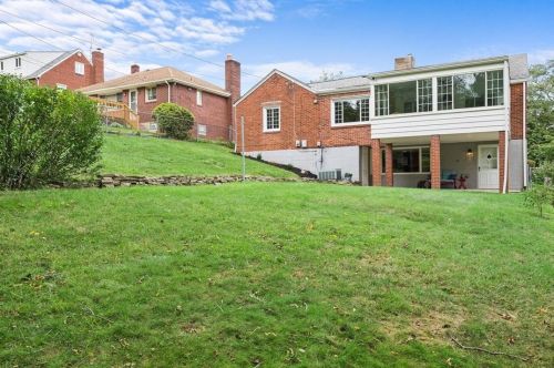 314 Janice Dr, Pittsburgh PA 15235-3021 exterior