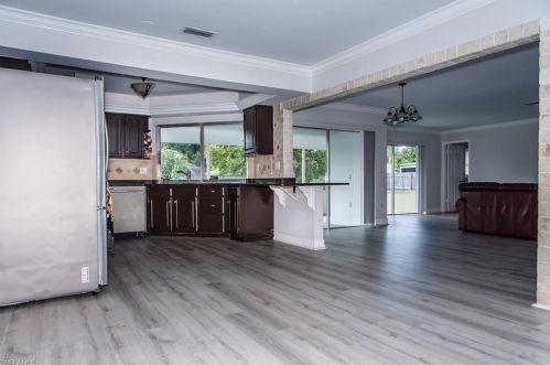 4544 22 Pl, Naples FL 34116-6308 exterior