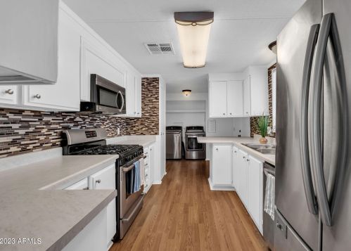 18048 2nd Pl, Phoenix AZ  85022-1511 exterior