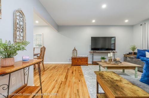 2 Teal Pl, Berkeley Township NJ  08721-1620 exterior