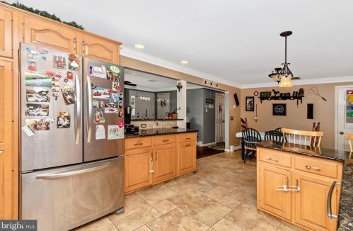 265 Old State Rd, Limerick PA 19468-3214 exterior