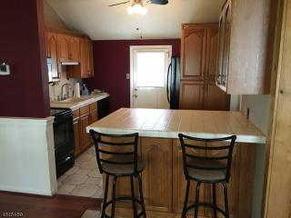 8 Saint Marys Pl, Sparta NJ  07871-2516 exterior