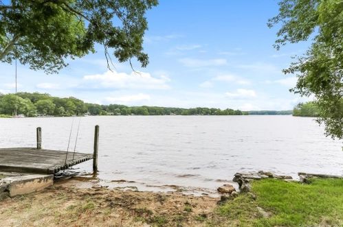 7 Lake Shore Dr, Exeter, CT 06249-1913