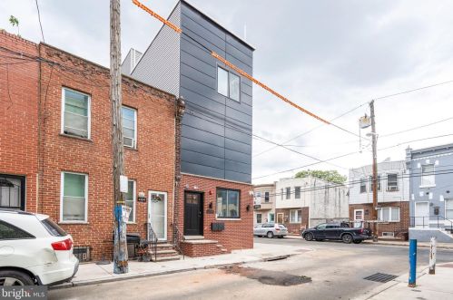 2356 Gerritt St, Philadelphia, PA 19146-4107