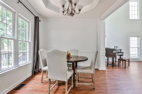 1102 Glenrose Dr, Smyrna GA 30080-4126 exterior