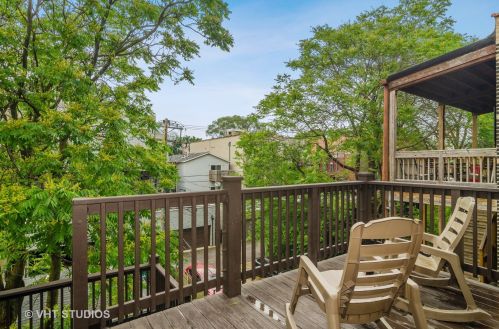 924 Fullerton Ave, Chicago IL 60614-2407 exterior