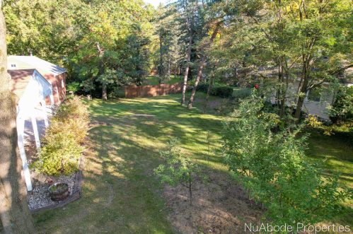 912 Westend Ave, Grand Rapids MI 49504-3847 exterior