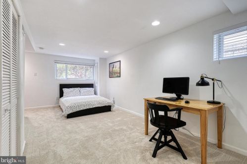 8205 Roanoke Ave, Silver Spring MD 20912-6208 exterior