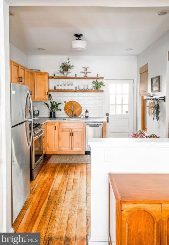 2536 Collins St, Philadelphia PA 19125-1407 exterior