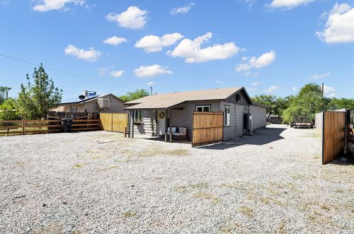 9440 9 Ave, Phoenix AZ 85021-3102 exterior