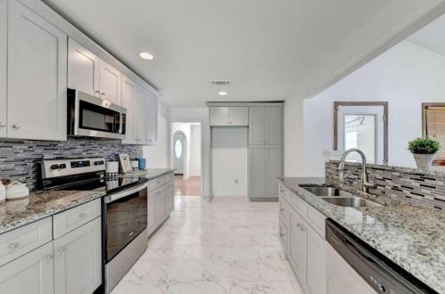 1212 Stone Mountain Lithonia Rd, Lithonia GA  30058-6255 exterior