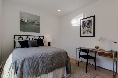 1909 Dayton St, Chicago IL 60614-5028 exterior