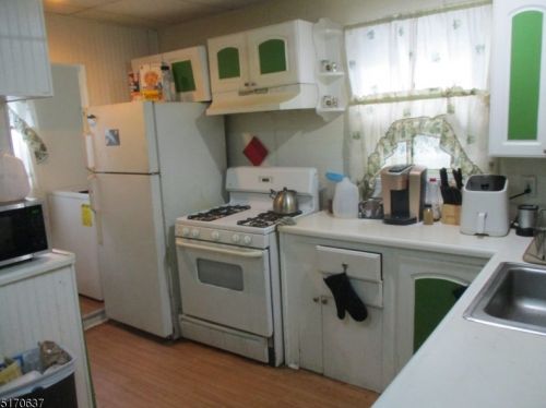 178 Linden Ave, Rahway NJ 07065-4235 exterior