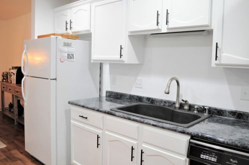 4206 Ridgewood Ln, Milwaukee WI 53221-1094 exterior