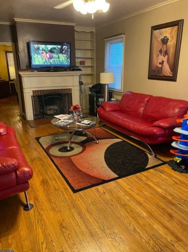 185 Orange Ave, Irvington, NJ 07111-2034