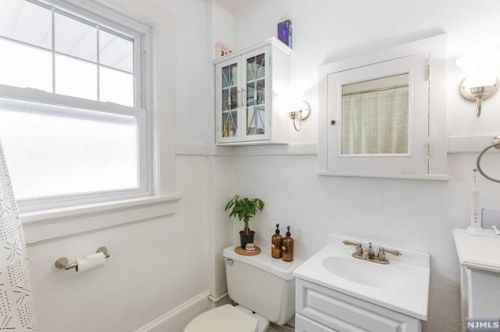 21 Claremont Ave, Montclair NJ 07042-3510 exterior