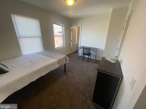 1515 16th St, Philadelphia PA  19121-4204 exterior