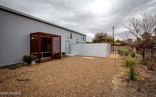 3518 Country Clb Rd, Tucson AZ 85716-1078 exterior