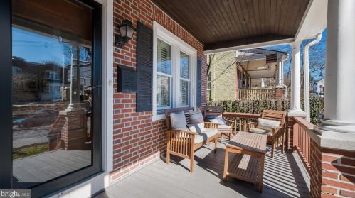 341 4 St, Media PA 19063-3042 exterior