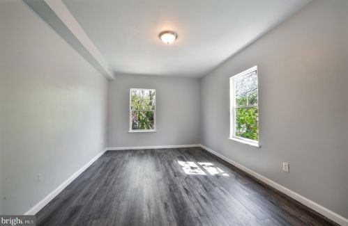 194 Passaic St, Trenton NJ  08618-4607 exterior