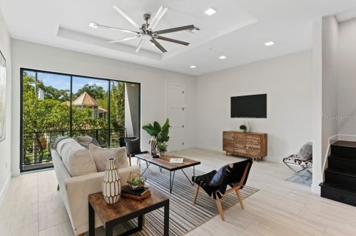 621 Pne St, Orlando FL 32824-7750 exterior